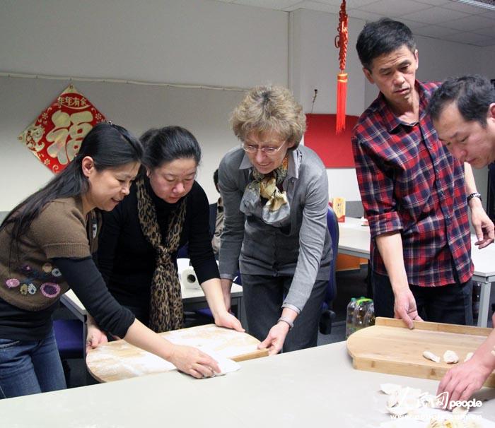 ����������ˡ����������߹ܿ˽���