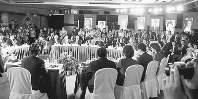 青年领袖圆桌会议全景。      摄影：本报记者  宋豪新
