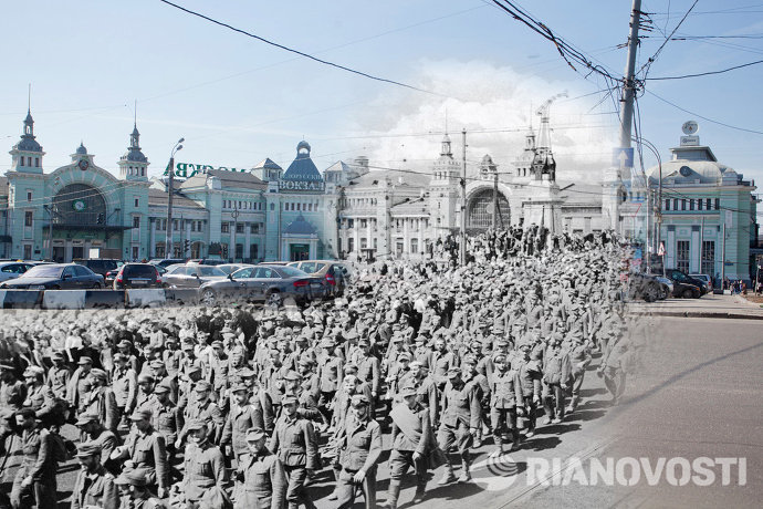 1941���2013��Ī˹��ĳ��վǰ  ͼƬ��Դ��������