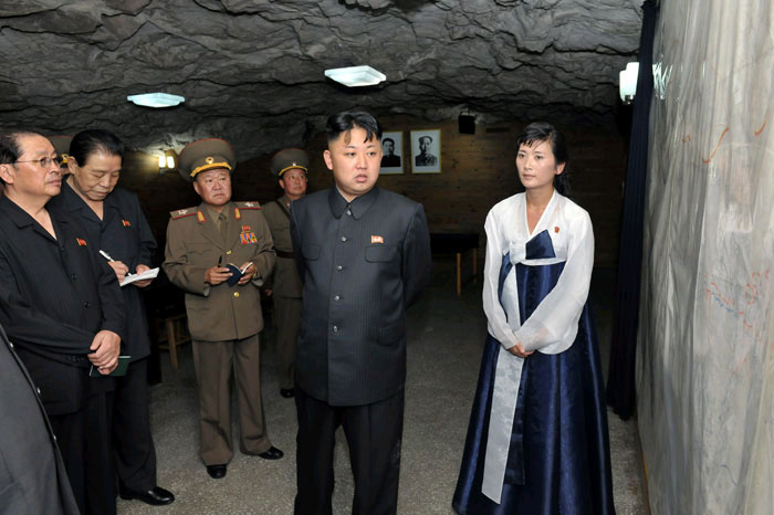 朝鲜人口贩卖的女性_朝鲜战争 人口