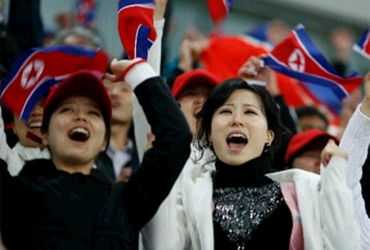 神秘的朝鲜美女拉拉队
