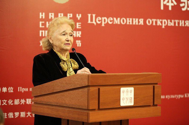 �����Ѻ�Э���һ����ϯ������?���������ڿ�Ļʽ�´ǡ������������� �����㣩