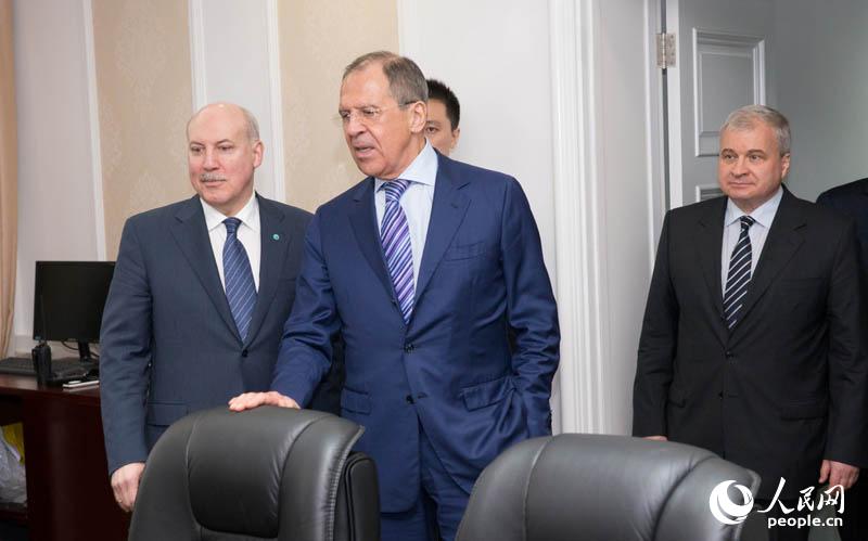 俄罗斯外长拉夫罗夫访问上合组织秘书处(组图