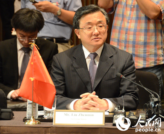 中国外交部副部长刘振民出席会议。(摄影:黄海