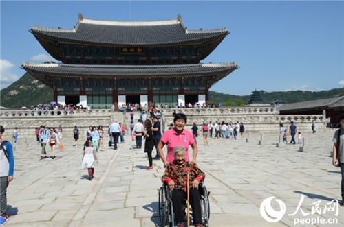 л�绪ĸŮ�ں�������������������Ӱ �ር����