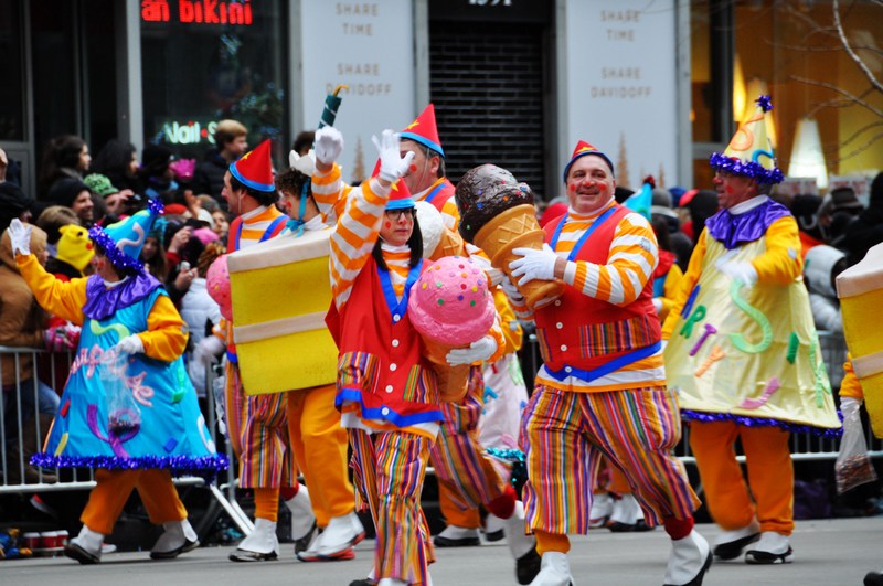 中国首次应邀参加纽约2014梅西感恩节大游行