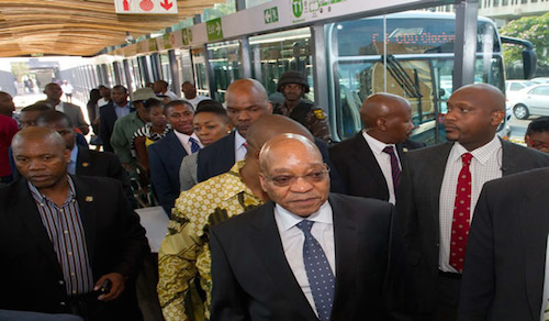 组图:南非总统暗访多个公交站 承诺改善交通设施【4】--国际--人民网