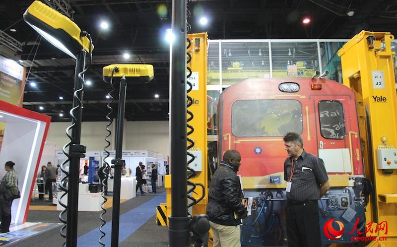��������չ���������ͨ�����ա��ۿڡ����ˡ���ͨ��ȫ��������⡣ͼΪ�����ͨ��չ�ֳ��������� �Ž�� ��