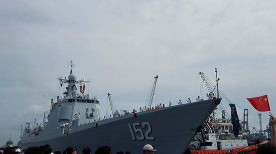 中国海军舰艇编队到访印尼