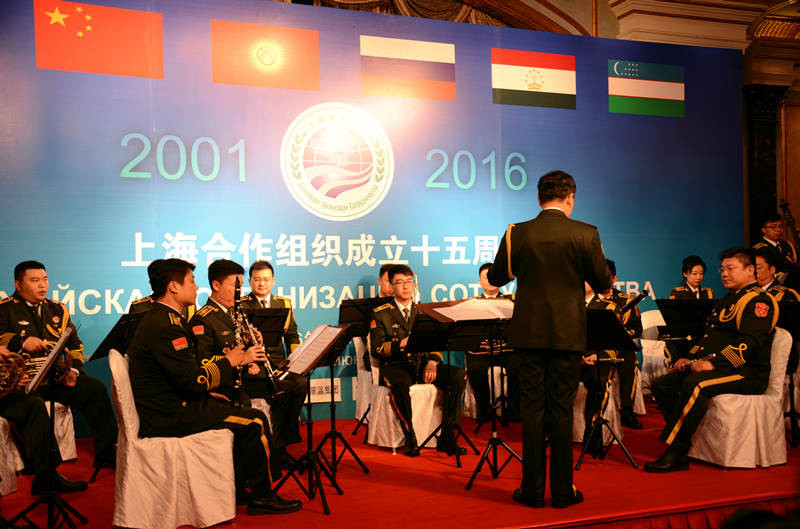 上海合作组织成立15周年招待会在京举行