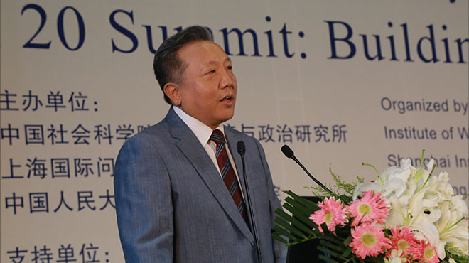 中国人民大学副校长吴晓球发表主旨演讲
