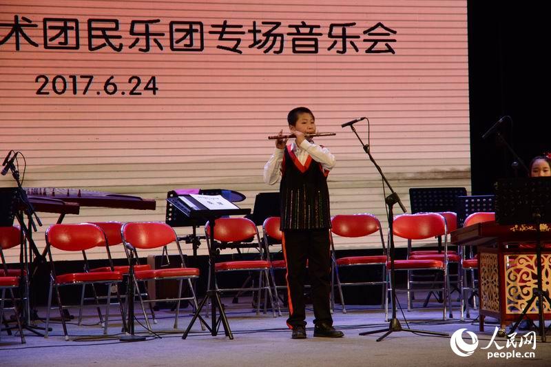 高清:中国儿童艺术团民乐团举办专场音乐会