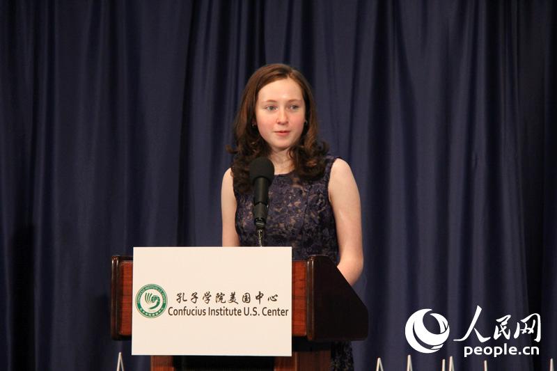 12岁获奖学员伊莎贝尔发表主旨演讲。郑琪 摄