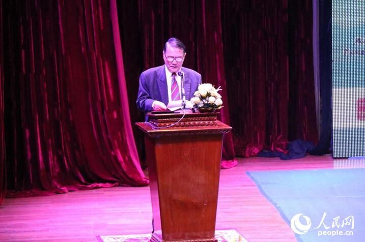 柬埔寨文化艺术部欧索杰副部长发表致辞