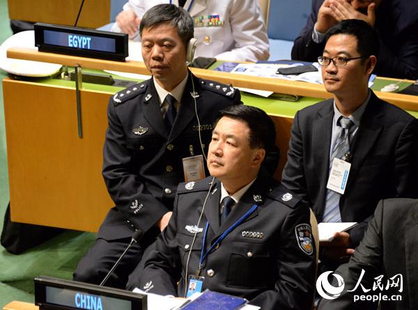 中国公安部常务副部长王小洪:树立合作可