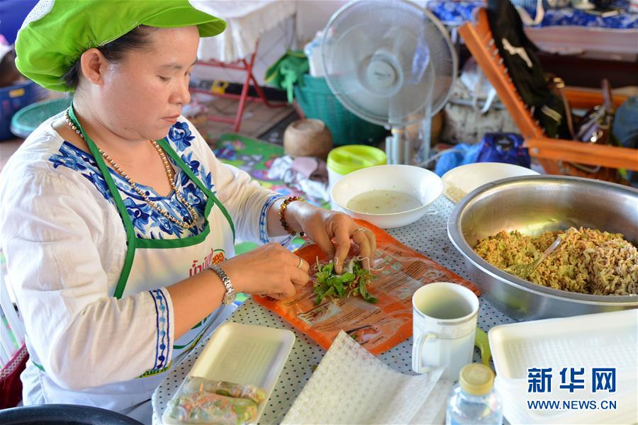 老挝万象举办素食节