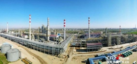 2018年8月15日，中油国际中亚公司哈萨克斯坦奇姆肯特炼油厂二期改造工程投料试车当天完成，标志着这项“一带一路”重点工程开工成功，这将在改善生态环境、保障成品油供应、创造就业和促进经济发展等方面发挥重要作用。