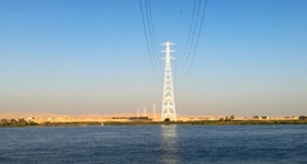 2016年夏，中国国家电网公司与埃及国家输电公司共同建设的EETC 500千伏 输电工程第一阶段约120千米输电线路按期顺利完工。工程包含总长达1210千米的15条输电线路，被认为是埃及历史上规模最大的输电线路工程。
