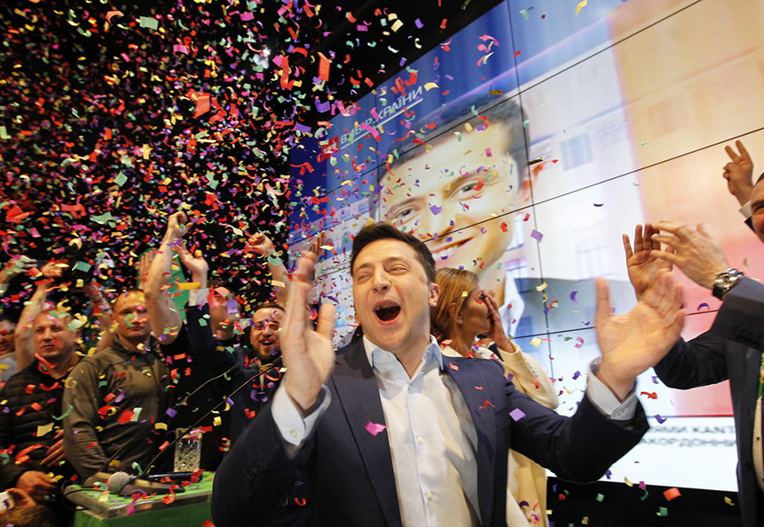 乌克兰大选：喜剧演员泽连斯基获压倒性优势