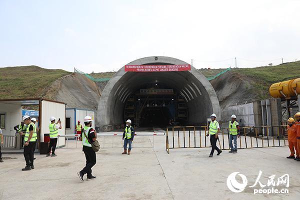 雅万高铁瓦利尼隧道入口（人民网记者 徐伟摄）