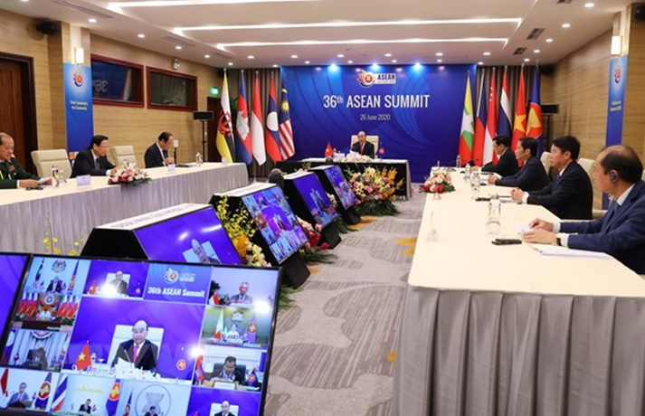 第36届东盟峰会以视频方式举行，越南总理阮春福主持会议（越通社供图）