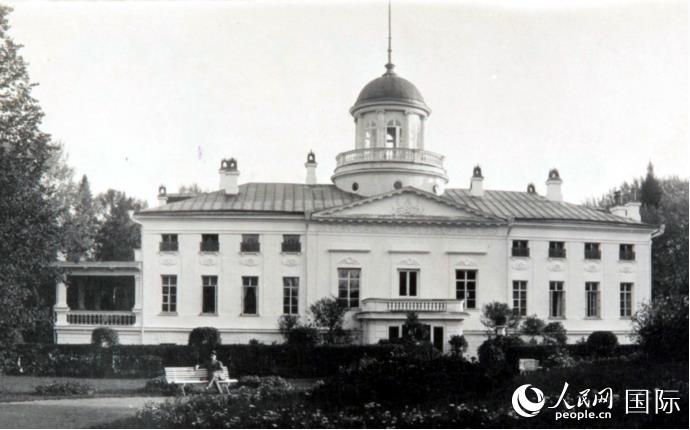 1913年的俄贵族庄园主楼