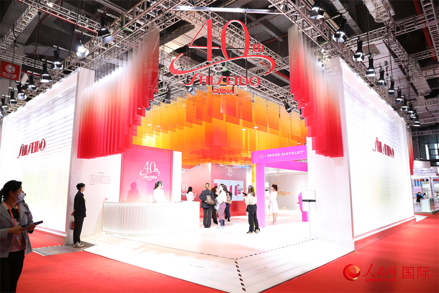 չ̨�ƹ�Ļǽ������������ ��԰԰��