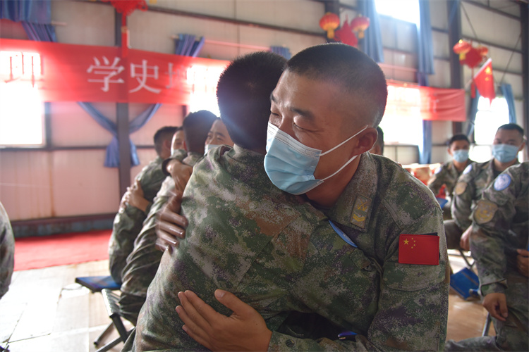 ����ӵ�����й���25�����չ�����ά�͹����ֶӹ�ͼ