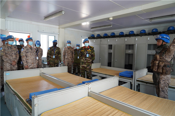 ͼƬΪ���ս��˾�������������׼���ι����ӱ��ҡ�ά�Ͳ���Ӫ��ͼ