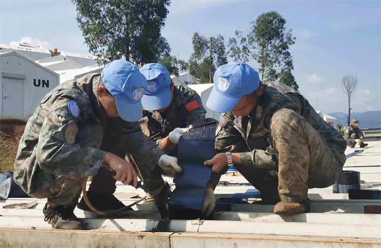 ���а巿���ӡ��й���25�����չ�����ά�͹����ֶӹ�ͼ