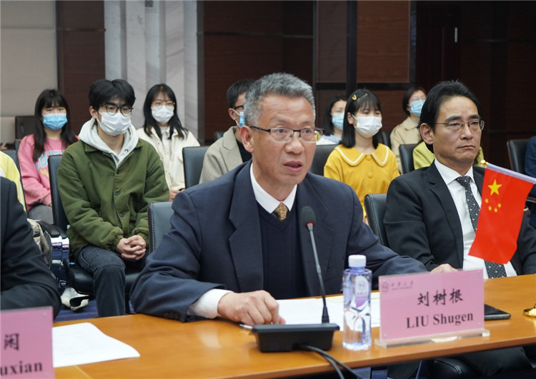 ������ѧУ��������У���´ǡ���һһ��ѧ����ѧԺ��ͼ