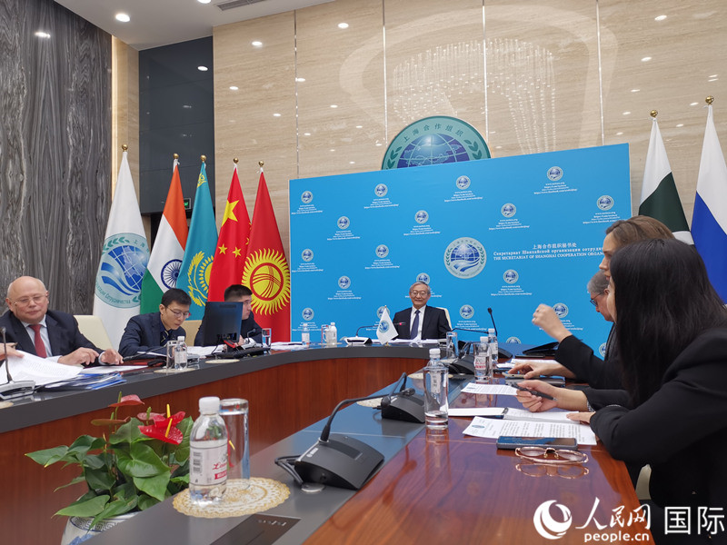 �Ϻ���֯���鳤�����ڱ�������Ϻ���֯ý����ֲ����ߡ� ���������� ��ٻ��