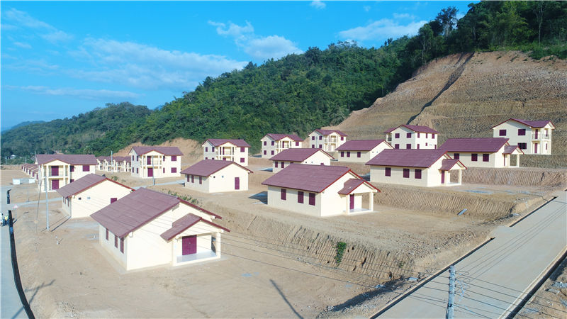 琅勃拉邦省香恩县博喔村的新居。北方国际合作股份有限公司供图