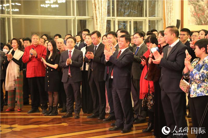 �д����ֳ������������� ������