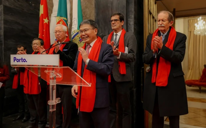 驻葡萄牙大使赵本堂出席2023年葡萄牙北部“欢乐春节”活动 