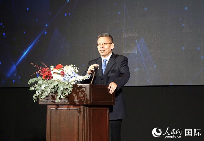 中国驻泰国大使馆经济商务处公使衔参赞王立平在活动中发言。人民网 冷江涛摄