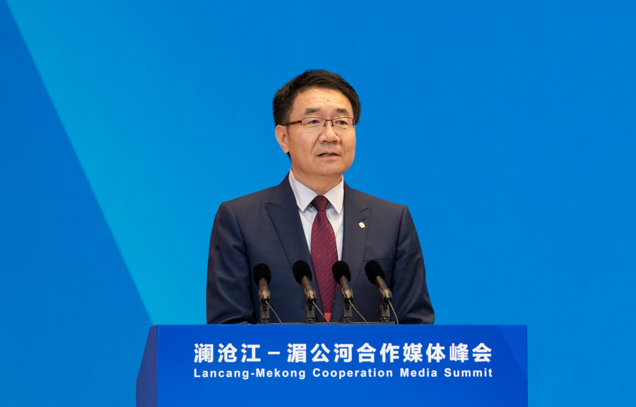 中国交通建设集团有限公司董事、党委副书记刘翔