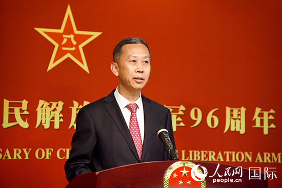 中国驻瑞典大使崔爱民在接待会上致辞。东谈主民网记者 殷淼摄