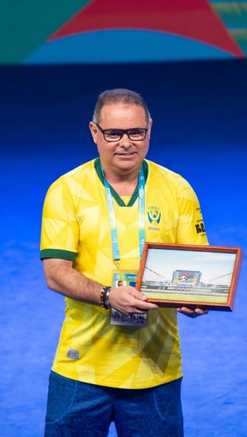 图为巴西代表团出席在成都大运会运动员村举行的代表团欢迎仪式。受访者供图