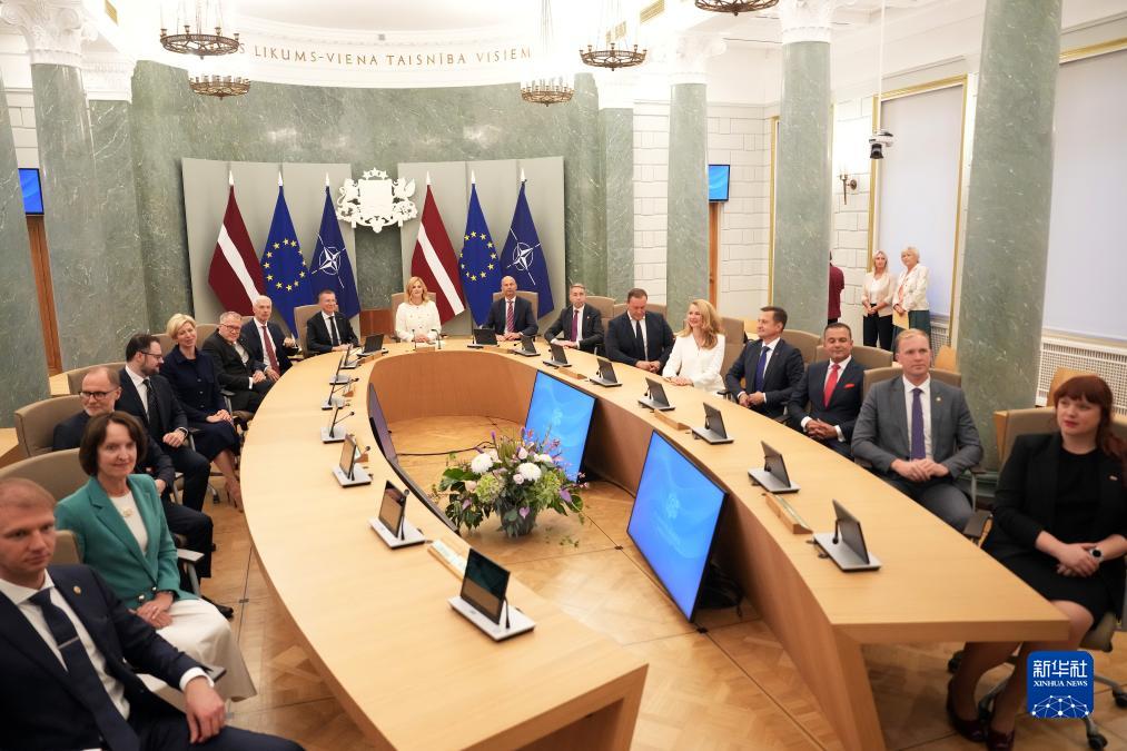 拉脱维亚新一届政府成立