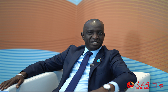 塞内加尔共和国财政和预算部长马马杜·穆斯塔法·巴。人民网记者 王天乐摄