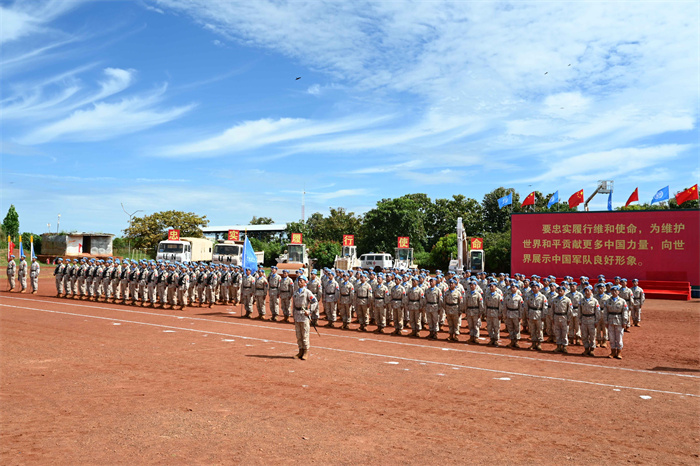 中国第十三批赴南苏丹（瓦乌）维和部队全体官兵被授予联合国“和平荣誉