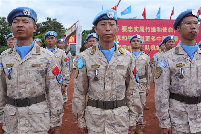 中国第十三批赴南苏丹（瓦乌）维和部队全体官兵被授予联合国“和平荣誉