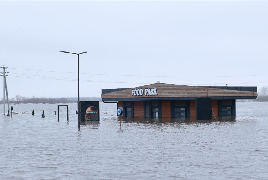 哈萨克斯坦多地遭洪水侵袭