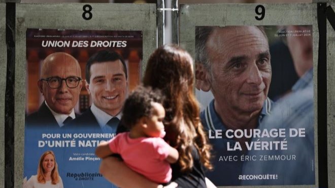 法国国民议会选举第一轮投票开始
