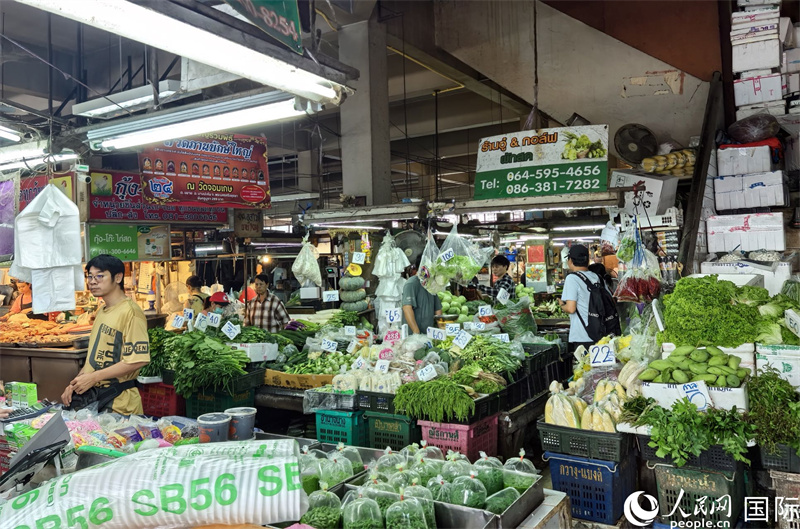 曼谷辉煌菜市场。人民网记者 简承渊摄