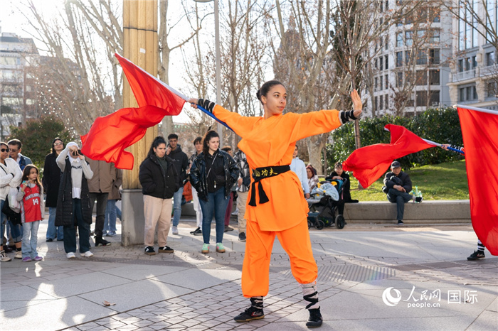 图为中国庙会开幕式现场。人民网 大卫·阿玛尔摄