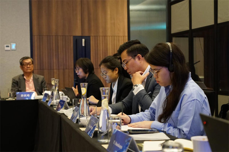 分享会现场，中马两国记者认真记录。林俊扬摄