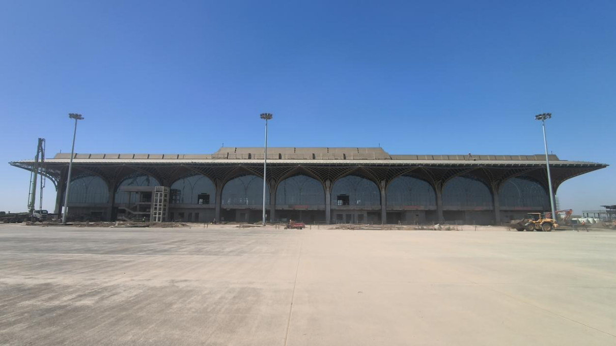 图为纳西里耶机场项目。中国建筑供图