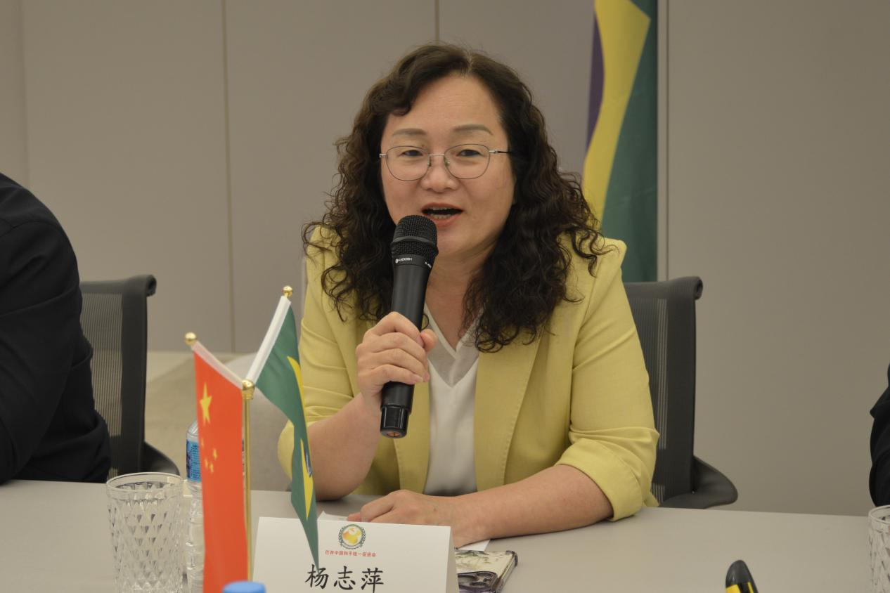 图为杨志萍在座谈会上发言。陈妤汎摄